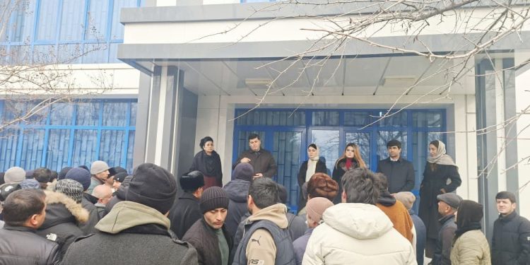 Ба шаҳрвандон маслиҳати муфид доданд