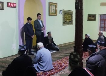 Своевременная встреча с прихожанами мечети сельского джамоата Даркад  Фархорского района