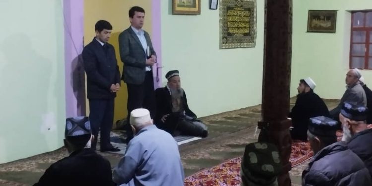 Своевременная встреча с прихожанами мечети сельского джамоата Даркад  Фархорского района