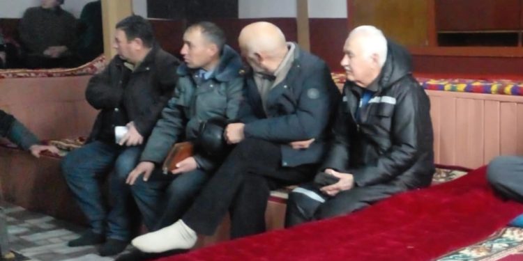 Вохӯрии судманд бо сокинони шаҳри Хоруғ