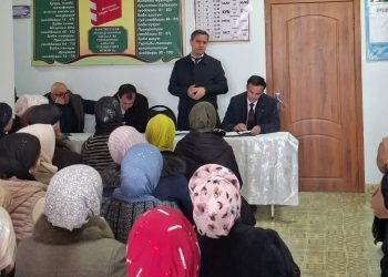 Баргузории суҳбату самимӣ дар ноҳияи Фархор