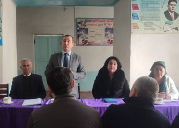 Мулоқоти судманд дар Ҷамоати деҳоти Чинори  шаҳри Панҷакент