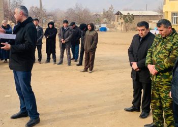 Вохӯрии гурӯҳи корӣ бо сокинони Ҷамоати деҳоти Заркамари ноҳияи Қубодиён