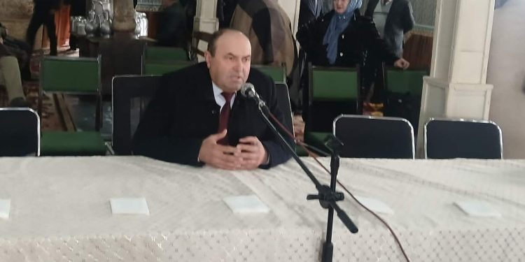 Вохӯрии навбатӣ бо сокинони касбу кори гуногуни ноҳияи Лахш аз вазъи ҷаҳонии муосир огоҳонида шуданд