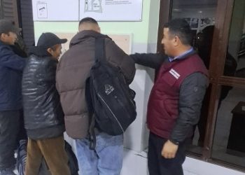 Вохӯрии навбатӣ бо шаҳрвандон – муҳоҷирони меҳнатӣ дар ҶСК “Фурудгоҳи байналмилалии Кӯлоб”