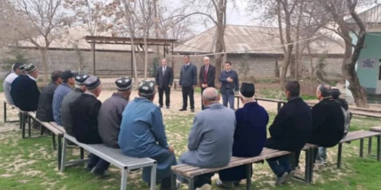 Паёми Пешвои миллат дастуру роҳнамои мост