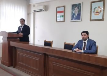 Плодотворная встреча с сотрудниками центрального аппарата управления Миграционной службы в Согдийской области