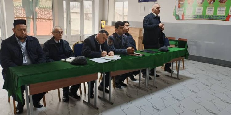 Плодотворная встреча с жителями города Турсунзода