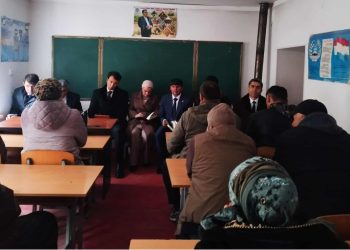 Плодотворные беседы и встречи с жителями Ванджского района