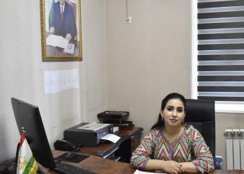 Хурофот чизест, ки аз доираи дин ва аҳкоми он берун аст