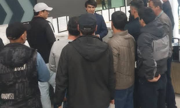 В “Международном аэропорту города Душанбе” продолжаются беседы и встречи с трудовыми мигрантами