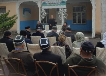 Мулоқоти судманд бо сокинони деҳахои Сари Мазор ва Зарбеди Ҷамоати деҳоти Пулотони шаҳри Конибодом