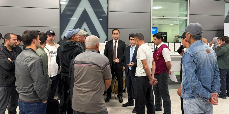 Дучанд намудани корҳои фаҳмондадиҳӣ дар “Фурудгоҳи байналмилалии шаҳри Душанбе”