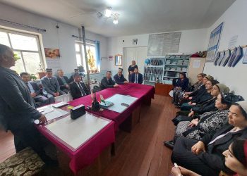 Чорабинии иттилоотию фаҳмондадиҳӣ бо сокинони Ҷамоати деҳоти Амондараи шаҳри Панҷакент