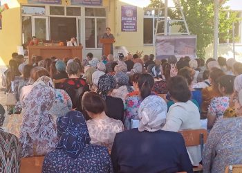 Корҳои фаҳмондадиҳӣ дар байни оилаи муҳоҷирони меҳнатӣ