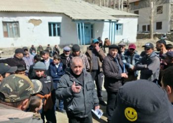 Вохӯрии навбатӣ бо сокинони ноҳияи Шуғнон