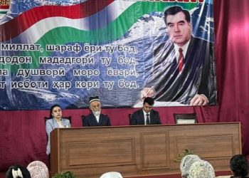 Откровенная беседа с жителями махалля «Тиллокон» города Худжанд