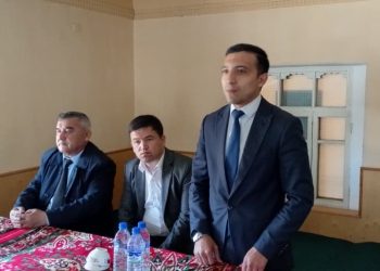 Вохӯрии судманд бо сокинони шаҳри Истаравшан