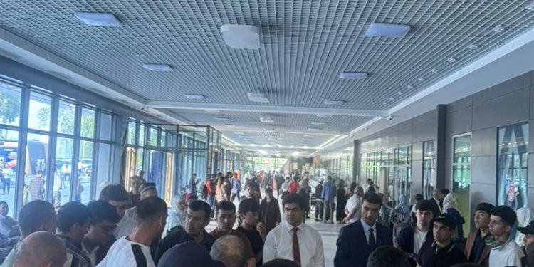 Идомаи корҳои фаҳмондадиҳӣ дар “Фурудгоҳи байналмилалии шаҳри Душанбе”