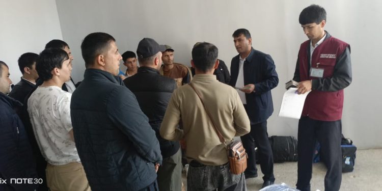 Идомаи корҳои фаҳмондадиҳӣ дар “Фурудгоҳи байналмилалии Бохтар”