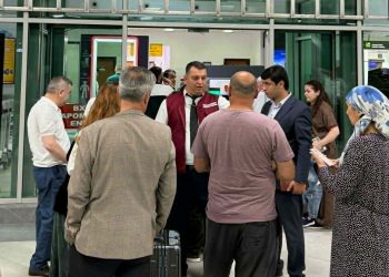 Плодотворная встреча с гражданами в “Международном аэропорту города Душанбе”