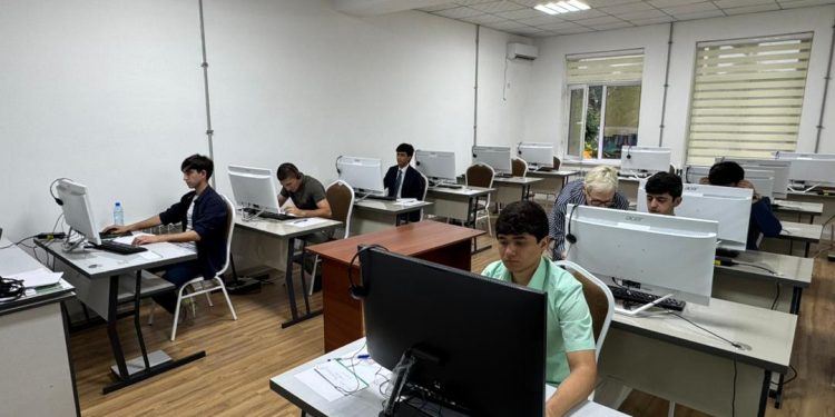 Оғози имтиҳони забони олмонӣ дар Хадамоти муҳоҷират