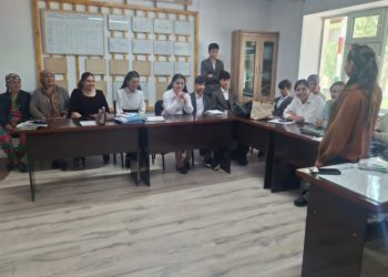Омӯзиши забонҳои хориҷӣ дар ноҳияи Ишкошим