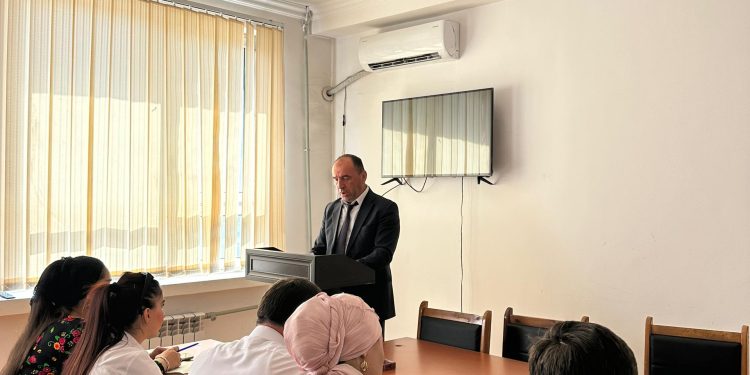Круглый стол, посвященный 35-летию Государственной независимости Республики Таджикистан