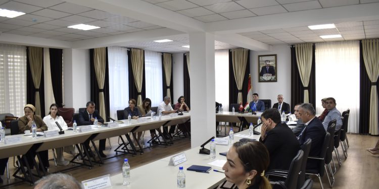 Дар Хадамоти муҳоҷират ҷаласаи ҳаштуми Шӯрои ҳамоҳангсозӣ оид ба муҳоҷират баргузор гардид