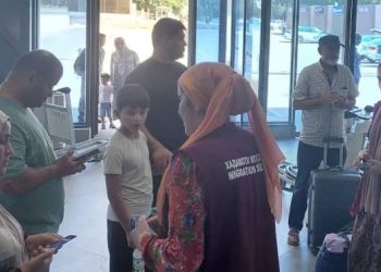 Плодотворная встреча с гражданами в «Международном аэропорту города Душанбе»
