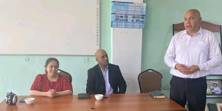 Состоялась плодотворная встреча с жителями махалля имени Н. Карабоева и Нефтчиён города Конибодом
