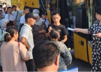 Активизирована разъяснительная работа в пассажирском транспортном компании «Сорбон» города Худжанд
