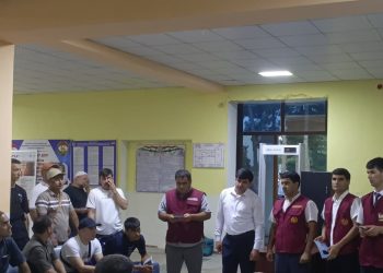 Беседы и встречи с гражданами перед вылетом в “Международном аэропорту Бохтар”