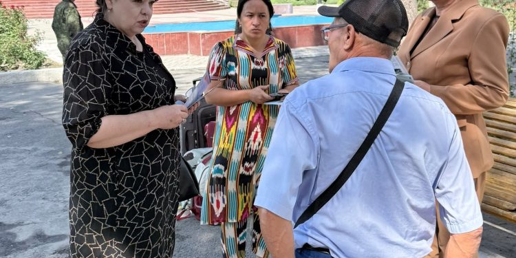 Продолжение разъяснительной работы на “Железнодорожном вокзале Худжанд”
