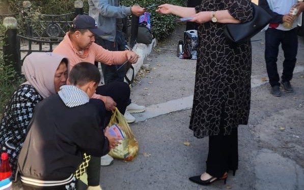 Встреча с гражданами в пассажирско-транспортном компании «Сорбон» города Худжанд